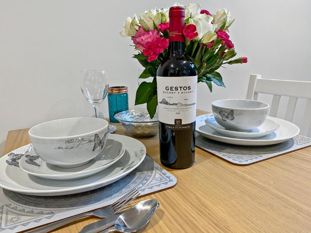 Church Suite, Stow-On-The-Wold, Sleeps 4, Town Location Exterior foto